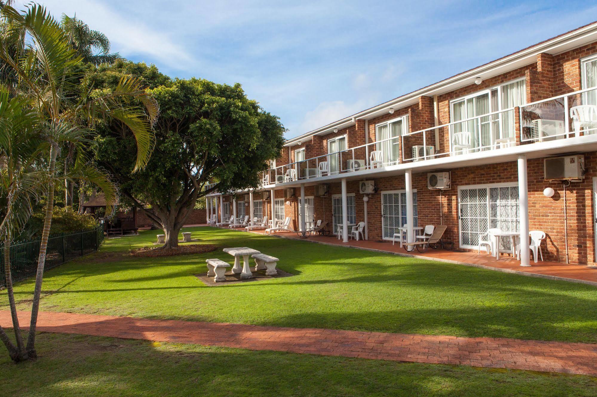 The Quarters, Ascend Hotel Collection Wamberal Exterior photo